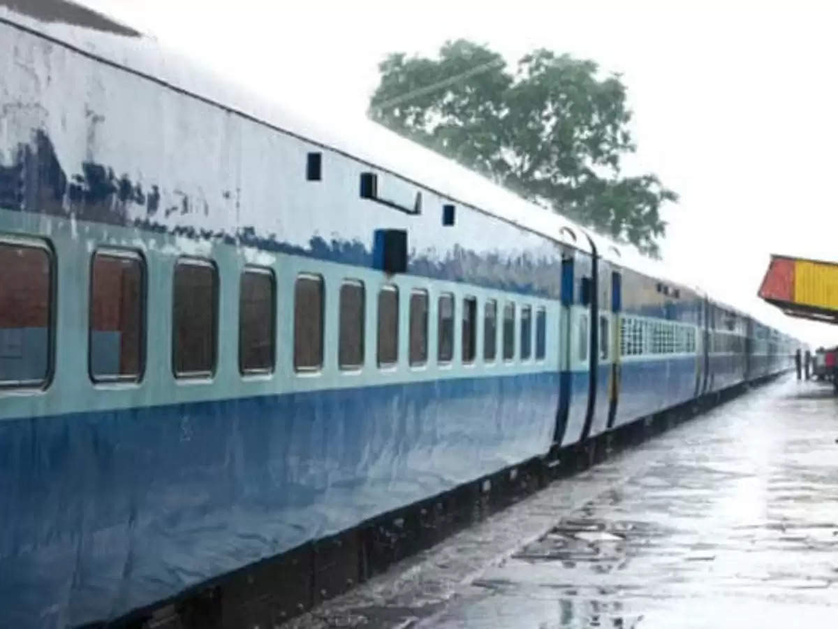 Railway : उत्तर पश्चिम रेलवे में स्पेशल ट्रेनों का दर्जा होगा समाप्त, अब इस नंबर से दौड़ेगी रेल